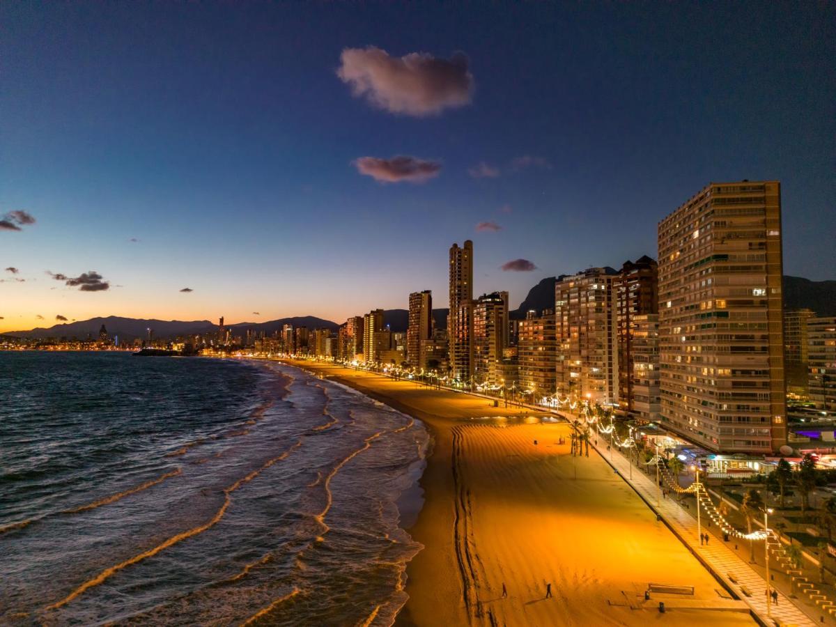 Stunning Two Level Apartment In Benidorm Villa Marina Экстерьер фото